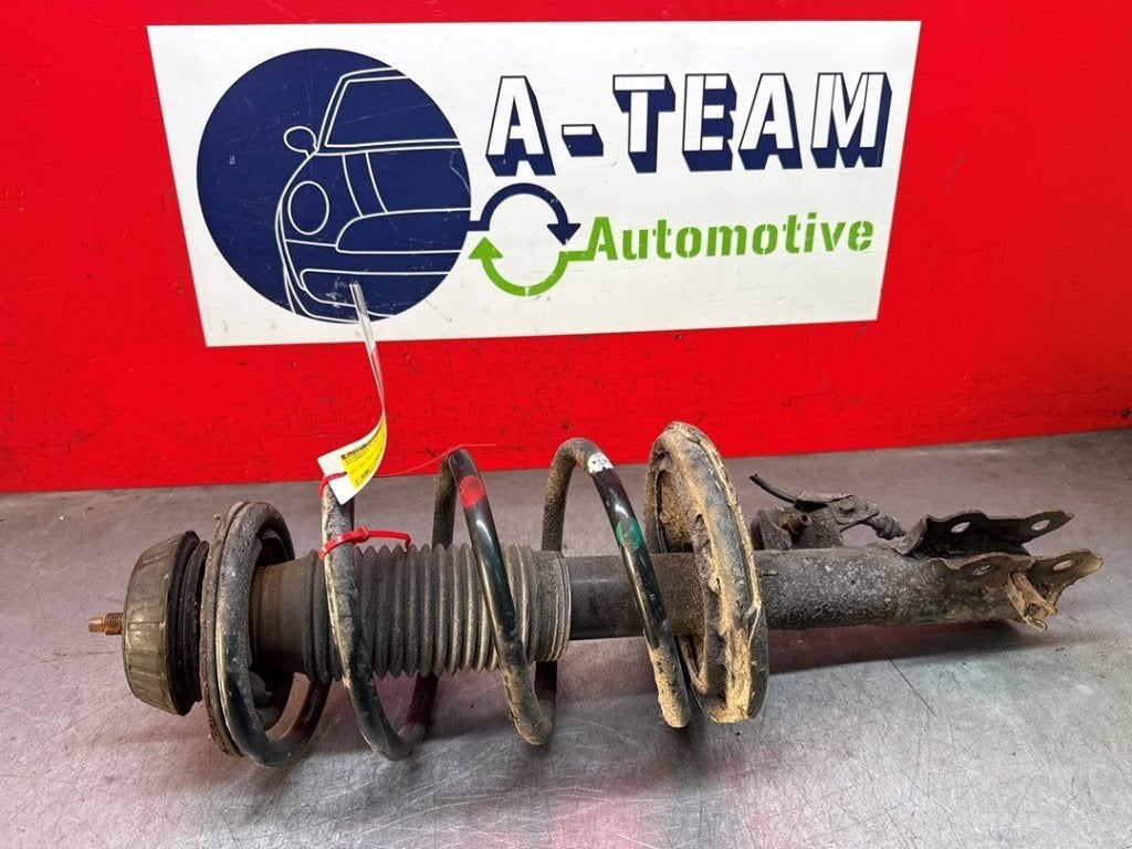 AMORTISSEUR OU ABSORBEUR DE CHOC AVANT DROIT Hyundai i20, Hyundai Motor Deutschland GmbH, Kaiserleipromenade 5
63067  Offenbach am Main, DE