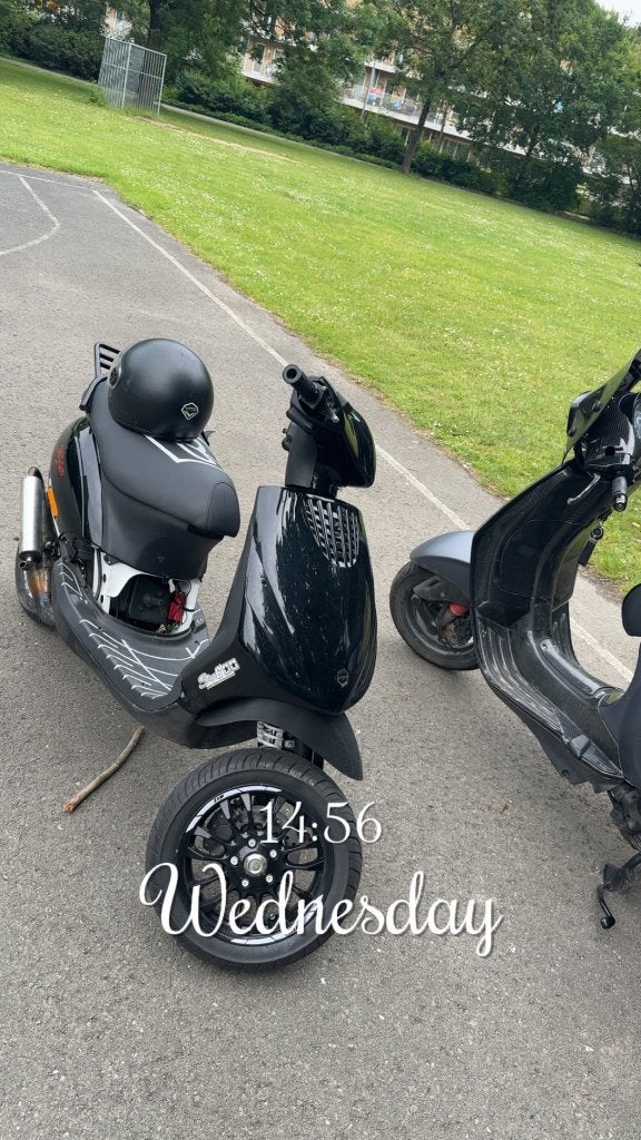 piaggo zip 2 takt 50cc, Zip, Comme neuf, Enlèvement, Deux-temps