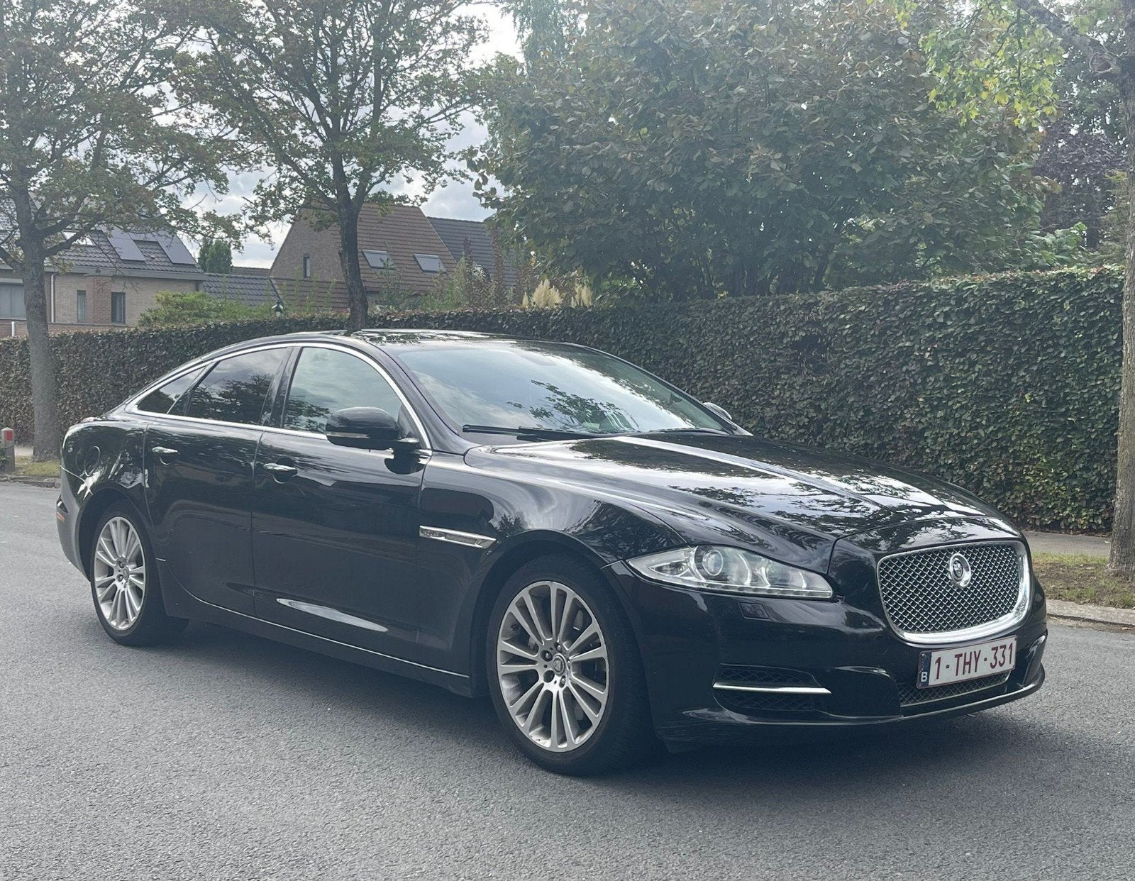 Jaguar XJ, 3.0 diesel, 2010, 6000e exportation, Autos, Mercedes-Benz, Euro 5, Achat, Diesel, Particulier