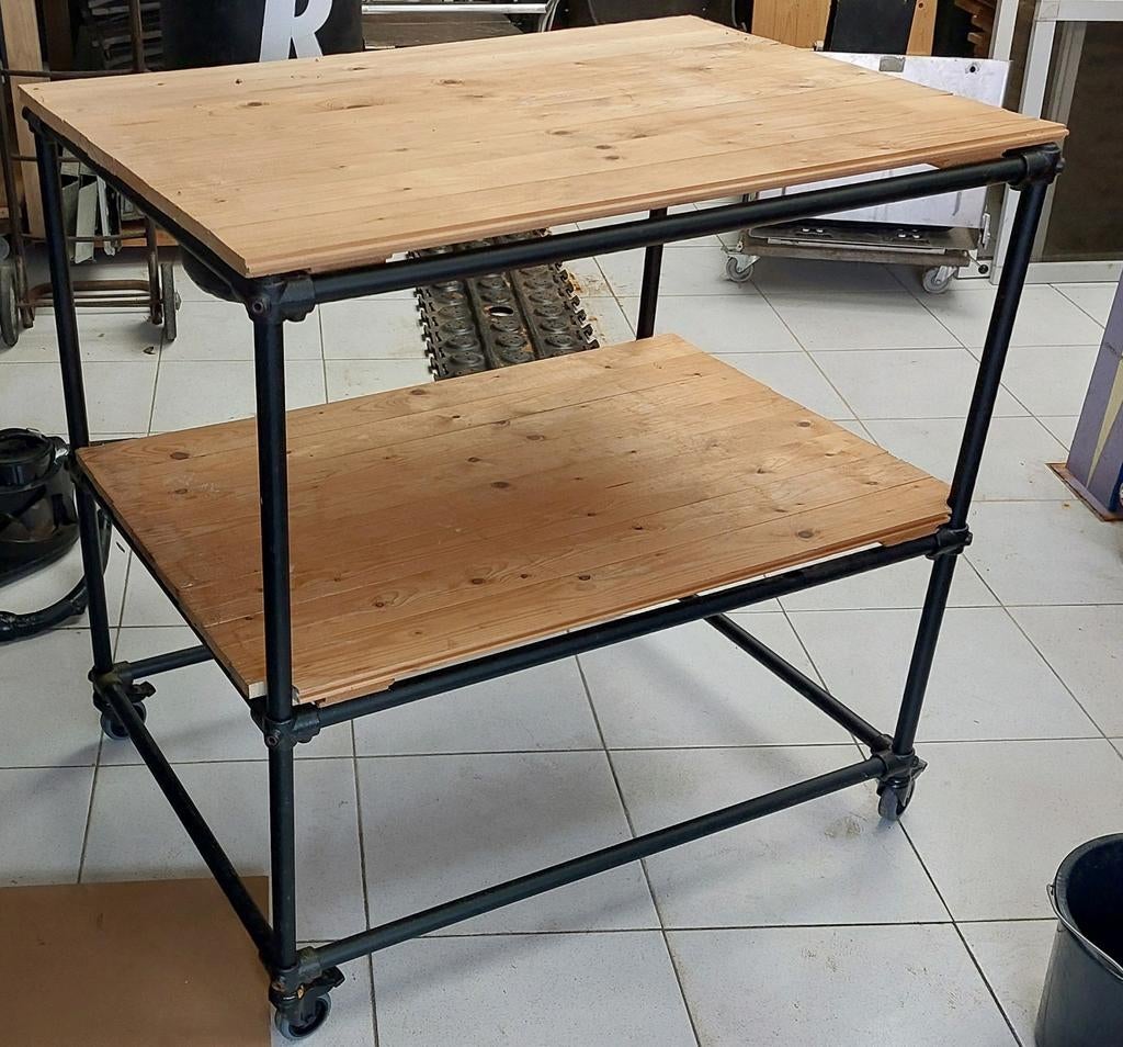 Verrijdbare buiskar/tafel (2 stuks), Ophalen