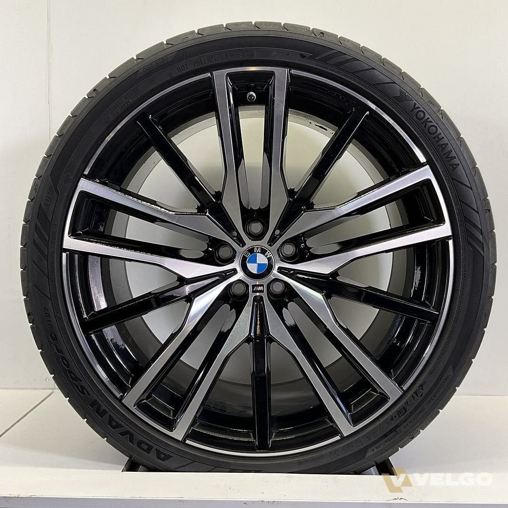 BMW X5 G05 X6 G06 BREEDSET VELGEN + ZOMERBANDEN 22 INCH ORIG, Auto-onderdelen, Gebruikt, -, 275 mm, -