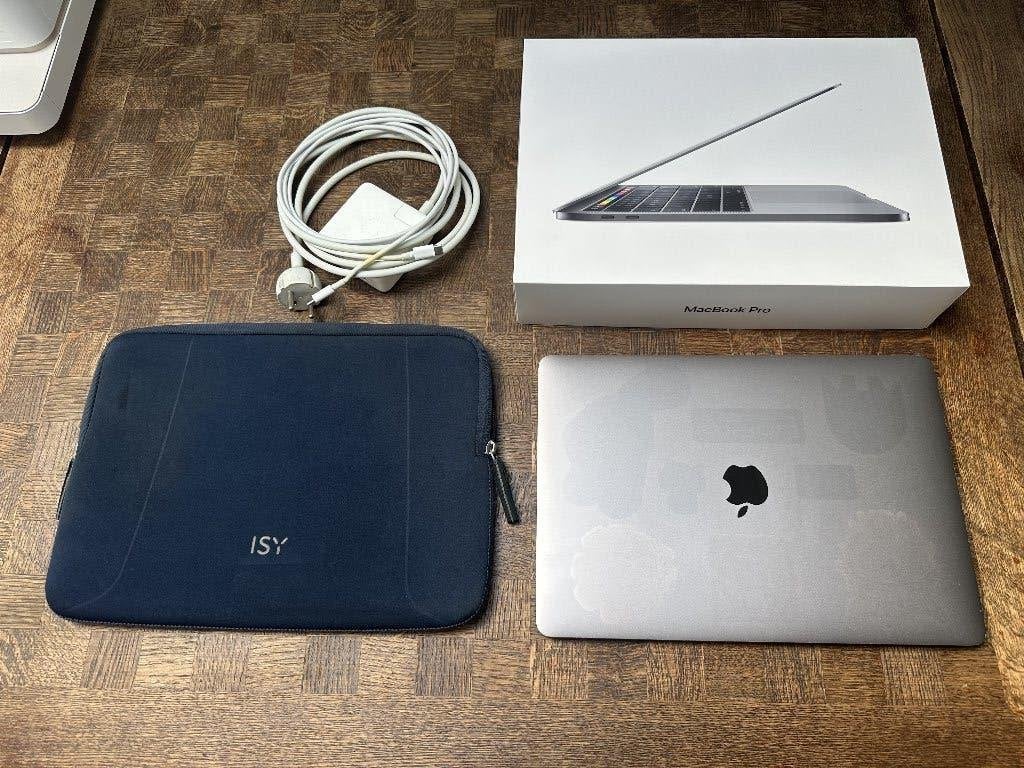 Macbook Pro 13inch 2018 Touch Bar 2,3Ghz I5, 8GB RAM, 512GB, Ophalen, Gebruikt, 2 tot 3 Ghz, 8 GB