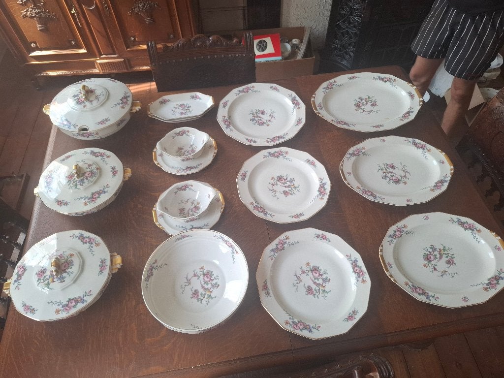 Très grand service porcelaine art déco, Antiek en Kunst, Antiek | Servies compleet, Ophalen