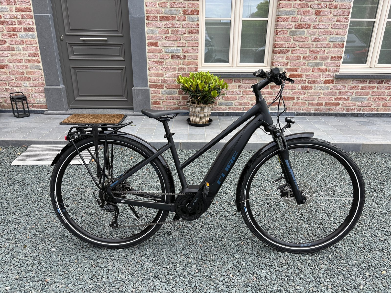 Cube Touring Hybrid one - 700km gereden, Fietsen en Brommers, Ophalen, Zo goed als nieuw, Cube