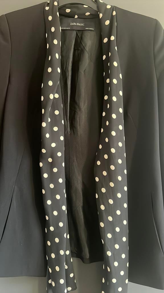 Veste Zara, Ophalen, Zo goed als nieuw