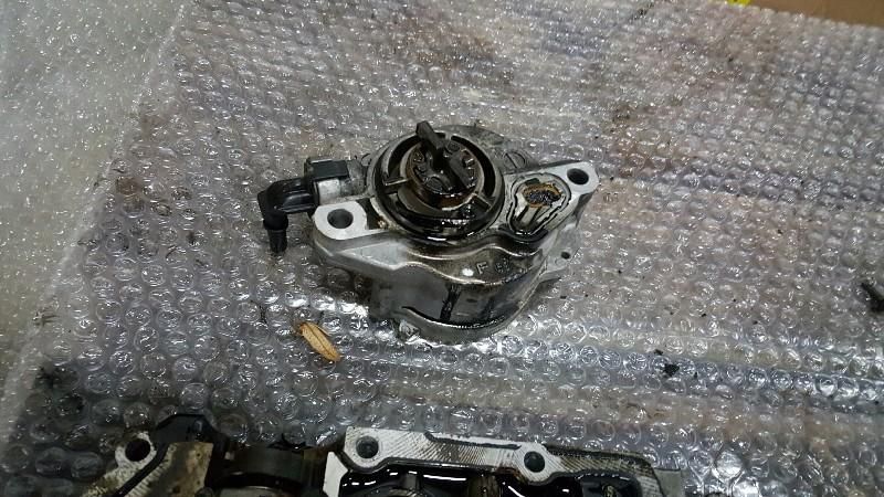 POMPE CARBURANT MECANIQUE Peugeot 307 (3A / C/D), Robert Bosch AG, Utilisé, Robert-Bosch-Allee 1
74232  Abstatt, DE, Engineering@bosch.com