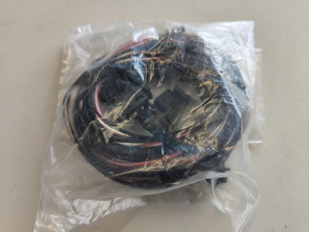 Aansluitkabel autotelefoon BMW 84329408860 9408860, Autos : Divers, Carkits, Neuf, -, -, -