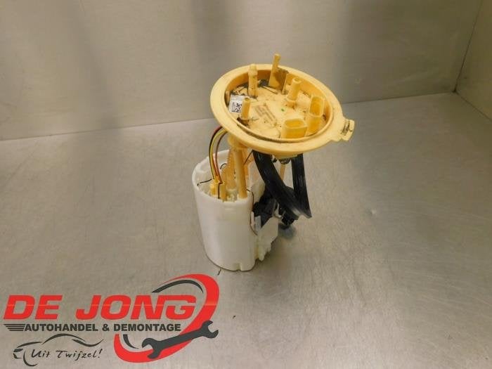 Pompe carburant électrique d'un Volkswagen Passat, Volkswagen, -, 3 mois de garantie, Utilisé