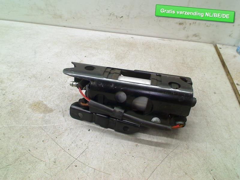BRANDSTOFPOMP Golf Plus (5M1 / 1KP) (1K0906089A|1K0906089A), Gebruikt, Volkswagen, Volkswagen AG, Kundenbetreuung@volkswagen.de