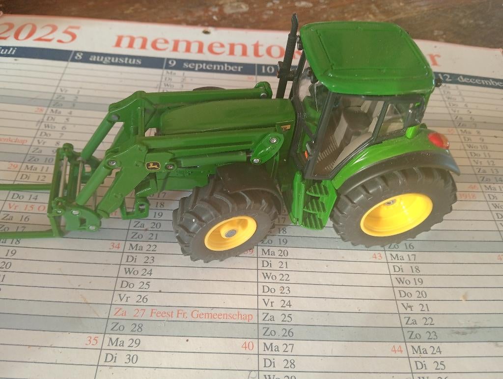 siku 1332 john dheer met balenschep, Ophalen of Verzenden, Zo goed als nieuw, Tractor of Landbouw, SIKU