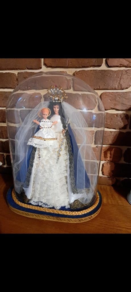 Maria-stolp Maagd Maria met het kindje Jezus, Enlèvement