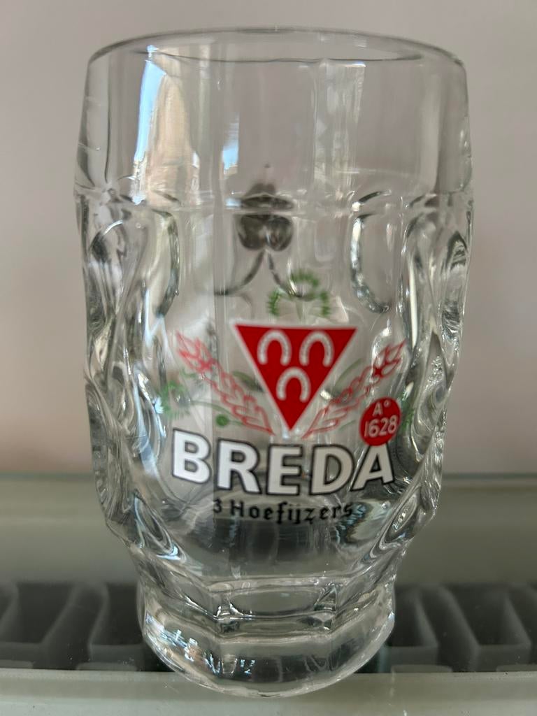 Bierpul Breda 3 Hoefijzers 0,25L, Ophalen, Zo goed als nieuw