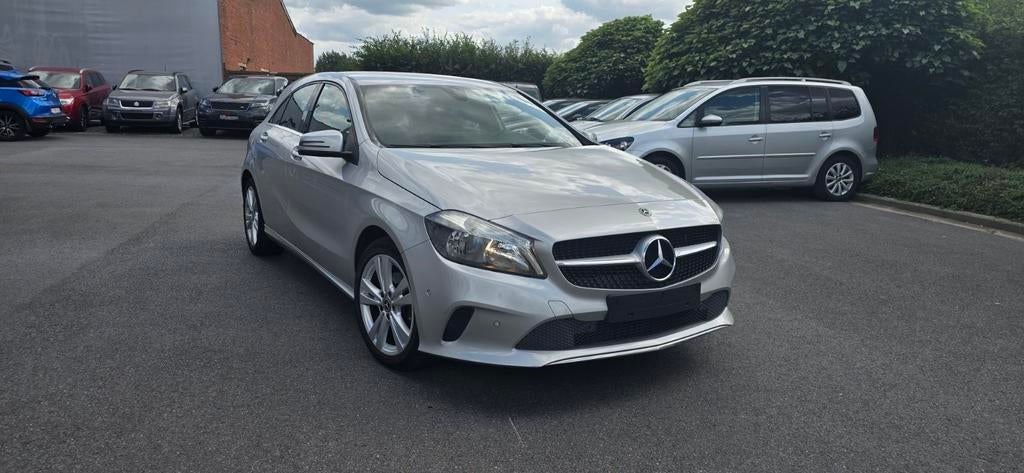 Mercedes-Benz A 180 2018 96 000 km, Autos, Entreprise, https://public.car-pass.be/vhr/c10f1139-fc30-430e-8ce7-b525c51a0465, Noir