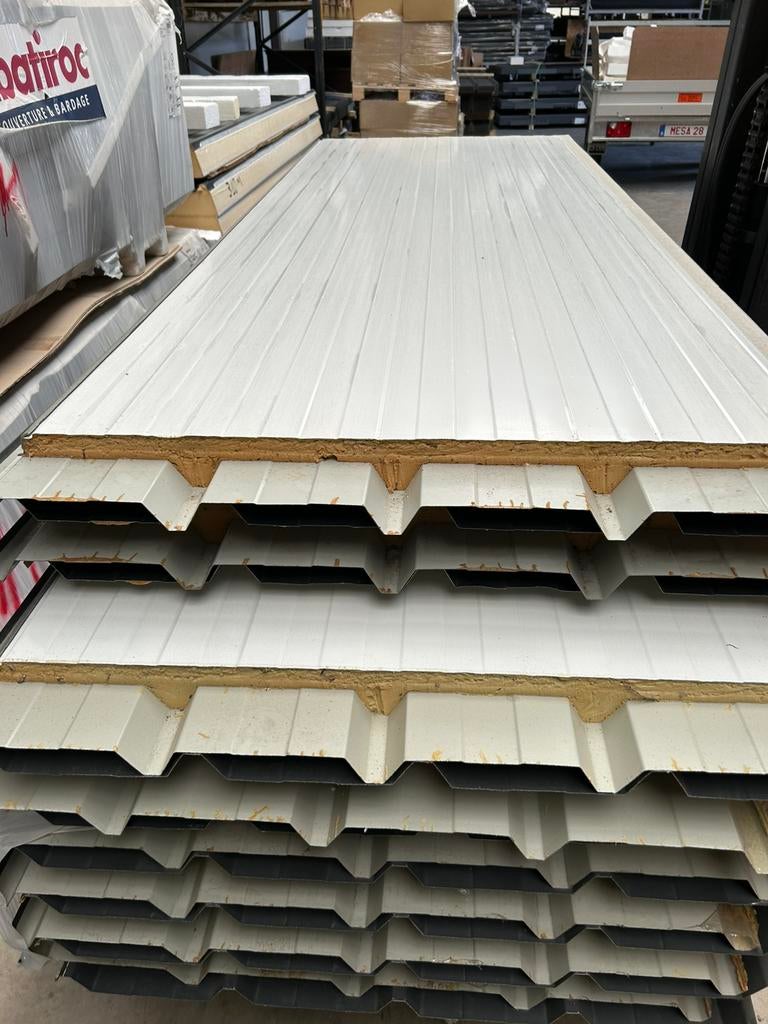 Sandwıch dak 3 cm    €32/m2   Exc. btw, Doe-het-zelf en Bouw, Metalen, Ophalen of Verzenden, Nieuw, IJzer
