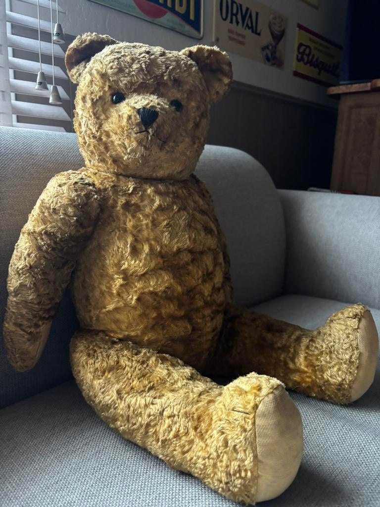 Oude teddybeer in Mohair 75 cm gevuld met stro, Enlèvement, Comme neuf