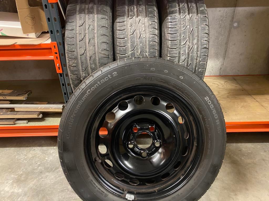 Originele ford wielen met banden, Auto-onderdelen, Banden en Velgen, Ophalen, 16 inch, Banden en Velgen, 205 mm