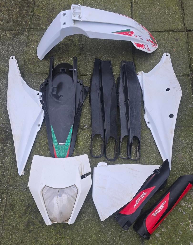 KTM plastic kit 2020, Motoren, Ophalen of Verzenden