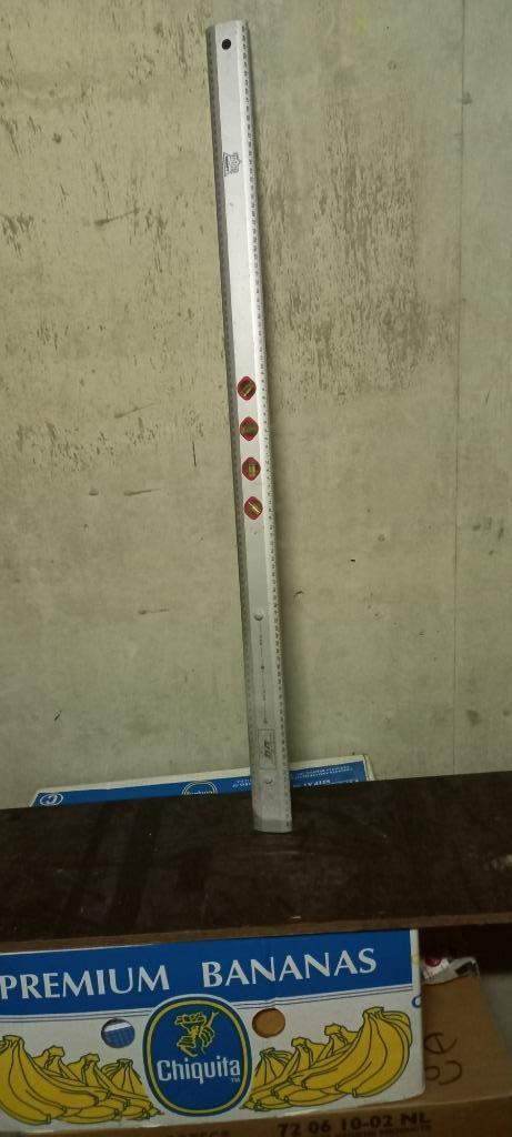 aluminium meetlat, Doe-het-zelf en Bouw, Ophalen, Gebruikt, Afstand