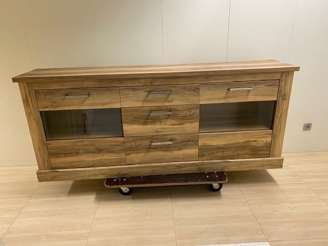 Dressoir kast  lichte eik kleur, Huis en Inrichting, Ophalen, Gebruikt, Met deur(en)