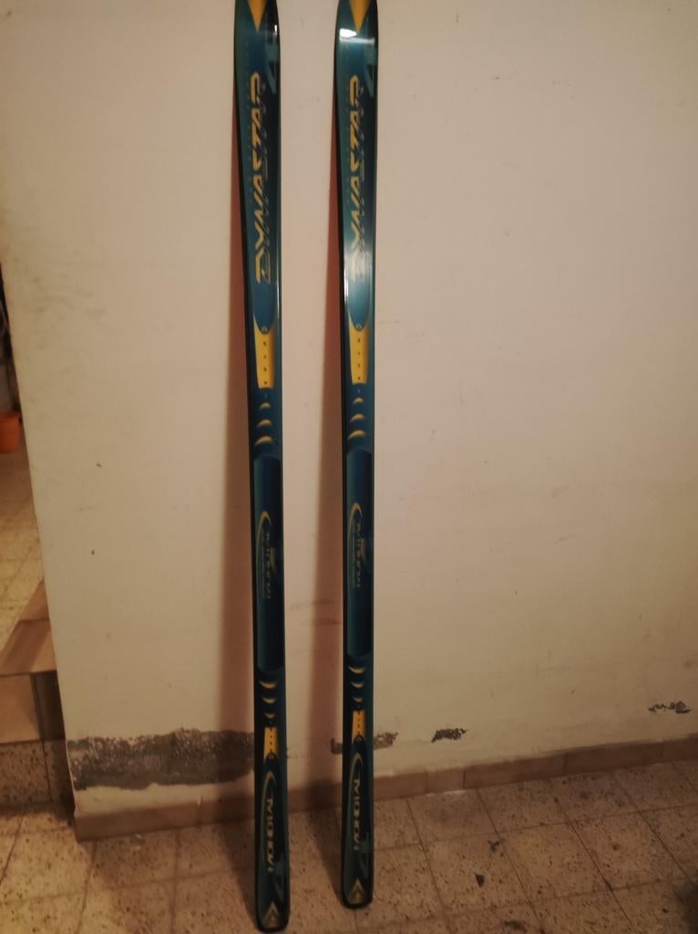 Paire de ski, Sports & Fitness, Enlèvement, Neuf