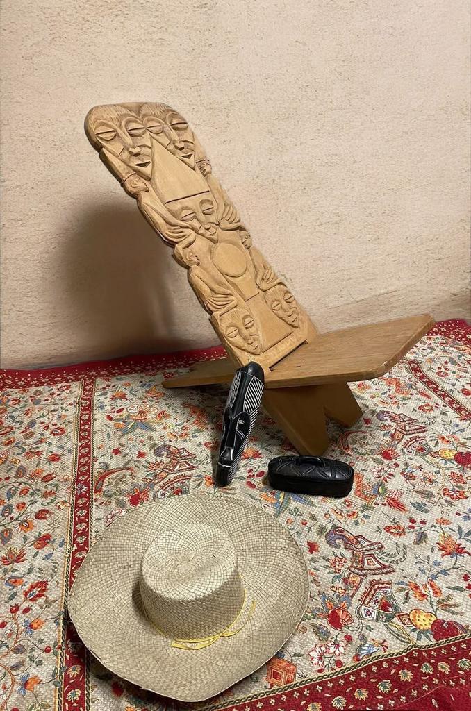 Afrikaanse gesneden houten stoel, Antiek en Kunst, Ophalen