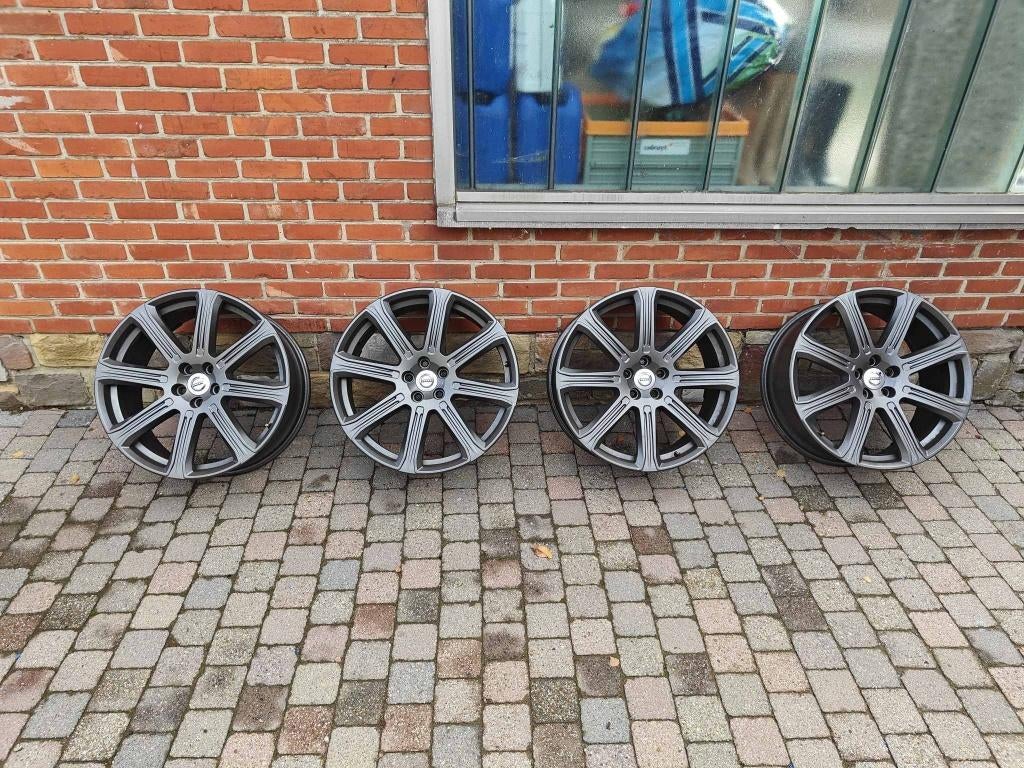 4 Originele Volvo 20 Inch lichtmetaal velgen, Auto-onderdelen, Ophalen, Gebruikt, Velg(en), Personenwagen