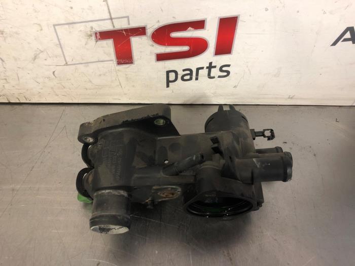 Boîtier thermostat d'un Volkswagen Lupo, Autos : Pièces & Accessoires, Autres pièces automobiles, Volkswagen, Utilisé, 3 mois de garantie