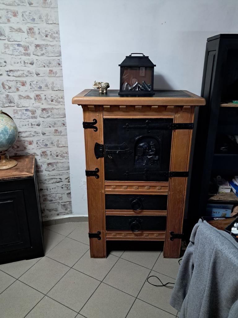 Meuble bar et table salon repeint à neuf, Enlèvement