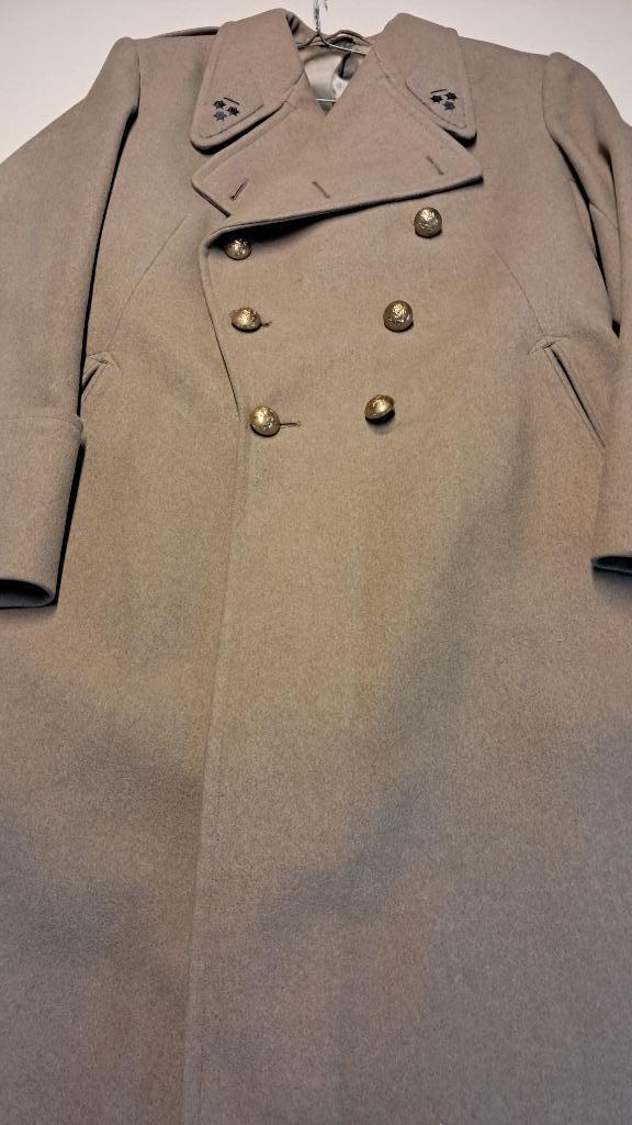 BELGIQUE - ABL - MANTEAU COMMANDANT - 1950, Collections, Enlèvement ou Envoi, Armée de terre, Vêtements ou Chaussures