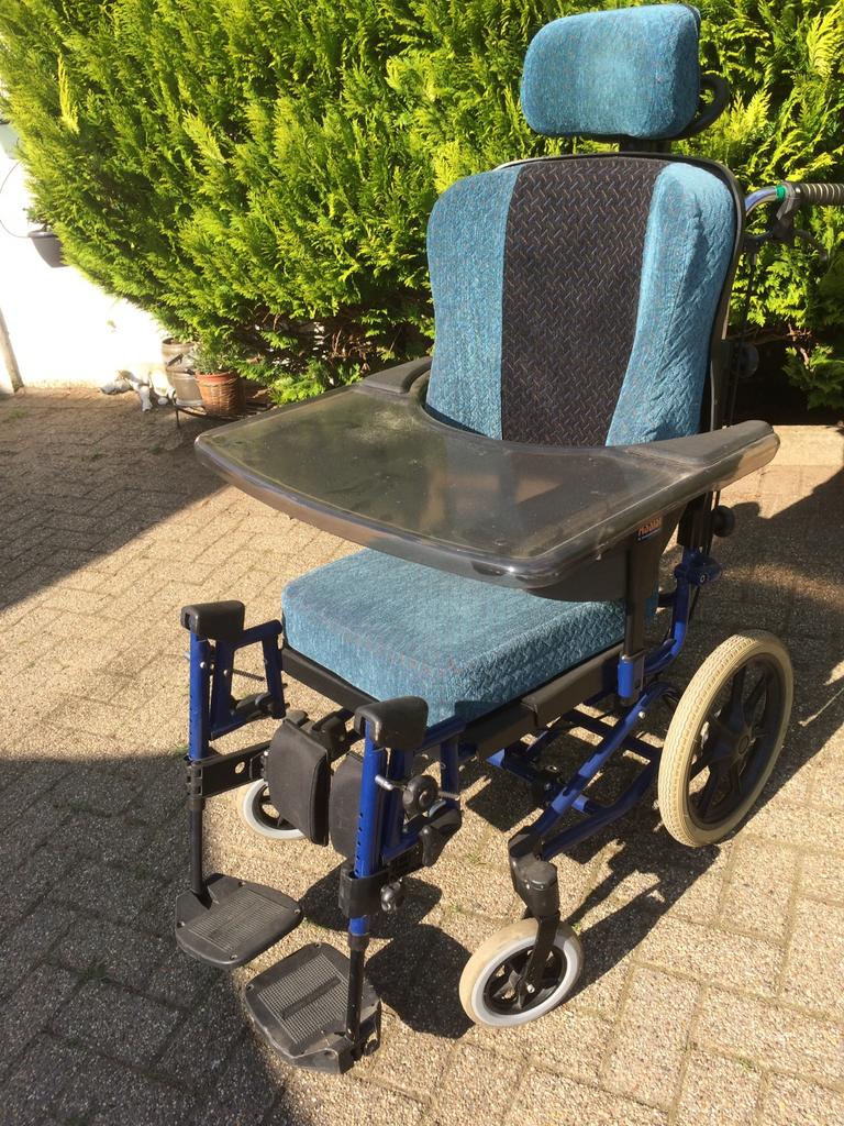 Duwrolstoel ASSIST, Ophalen, Zo goed als nieuw, Duwrolstoel