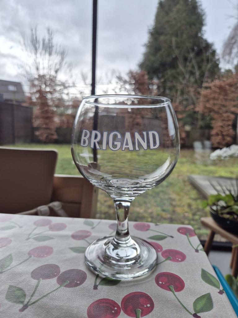 Bierglas: brigand, Ophalen of Verzenden, Gebruikt, Bierglas