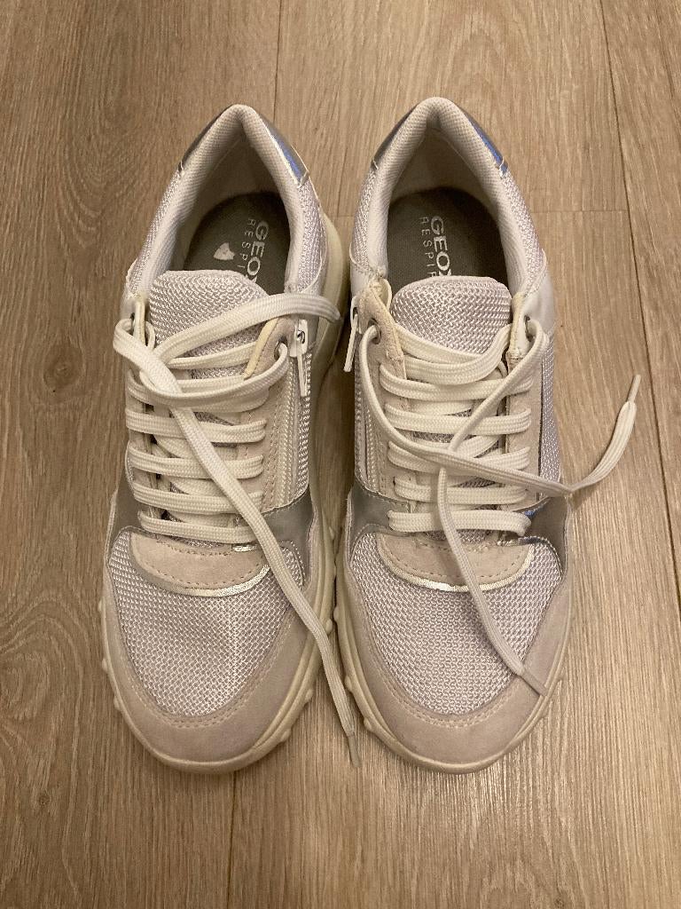 Sneakers Geox, Geox, Wit, Ophalen of Verzenden, Zo goed als nieuw