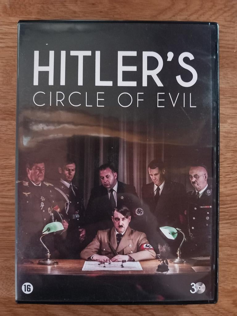 Dvdbox Hitler's Circle of Evil (Documentaire) ZELDZAAM, Cd's en Dvd's, Ophalen of Verzenden, Zo goed als nieuw, Oorlog of Misdaad