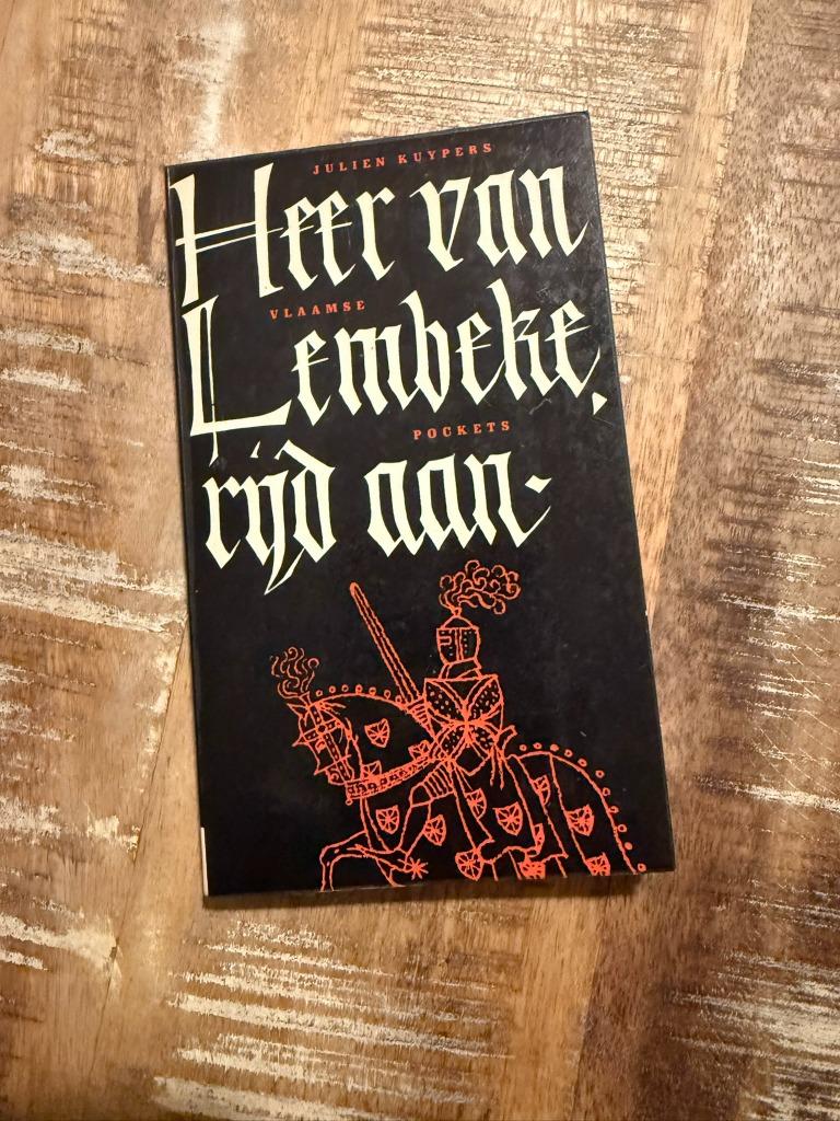 Heer van Lembeke rijd aan - Julien Kuypers, Boeken, Ophalen of Verzenden, Gelezen, Julien Kuypers
