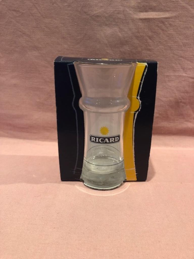 Ricard glas recht O. Gagnere zonnetje in karton verpakking, Verzamelen, Merken en Reclamevoorwerpen, Ophalen of Verzenden, Zo goed als nieuw