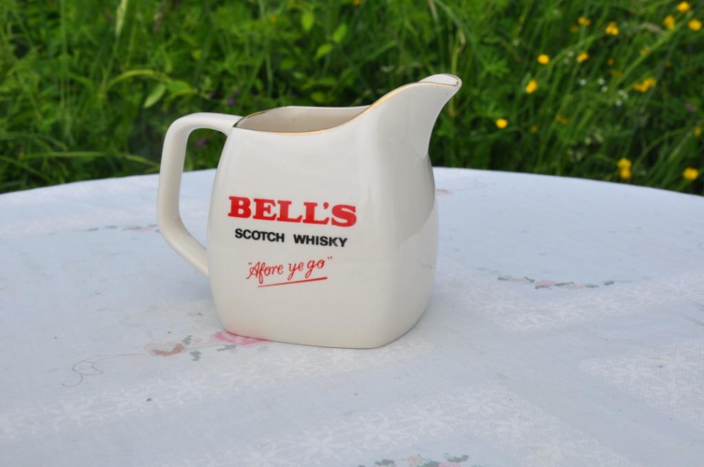 pichet en faience scotch whisky bell's, Enlèvement ou Envoi, Utilisé, Autres types