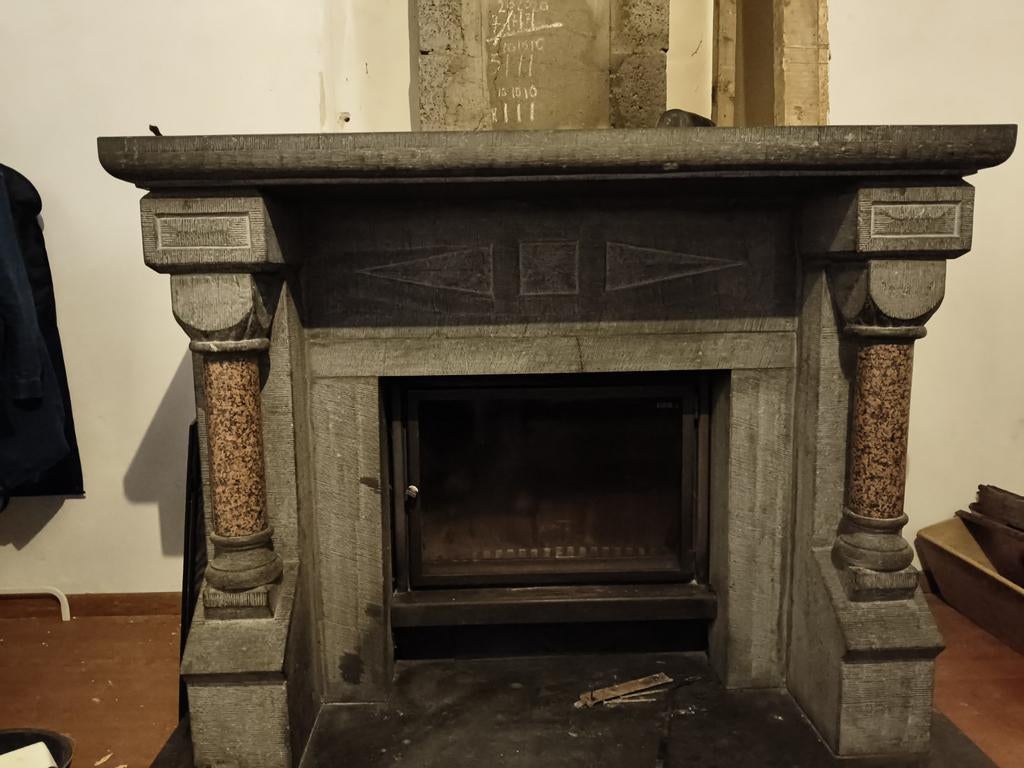 Haardmantel (blauwe steen en marmer), Ophalen