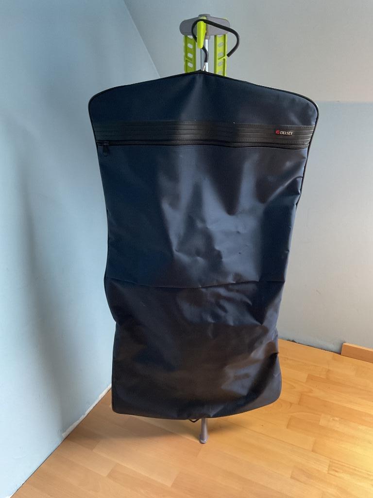 Delsey kledinghoes blauw, Ophalen, Blauw, Softcase