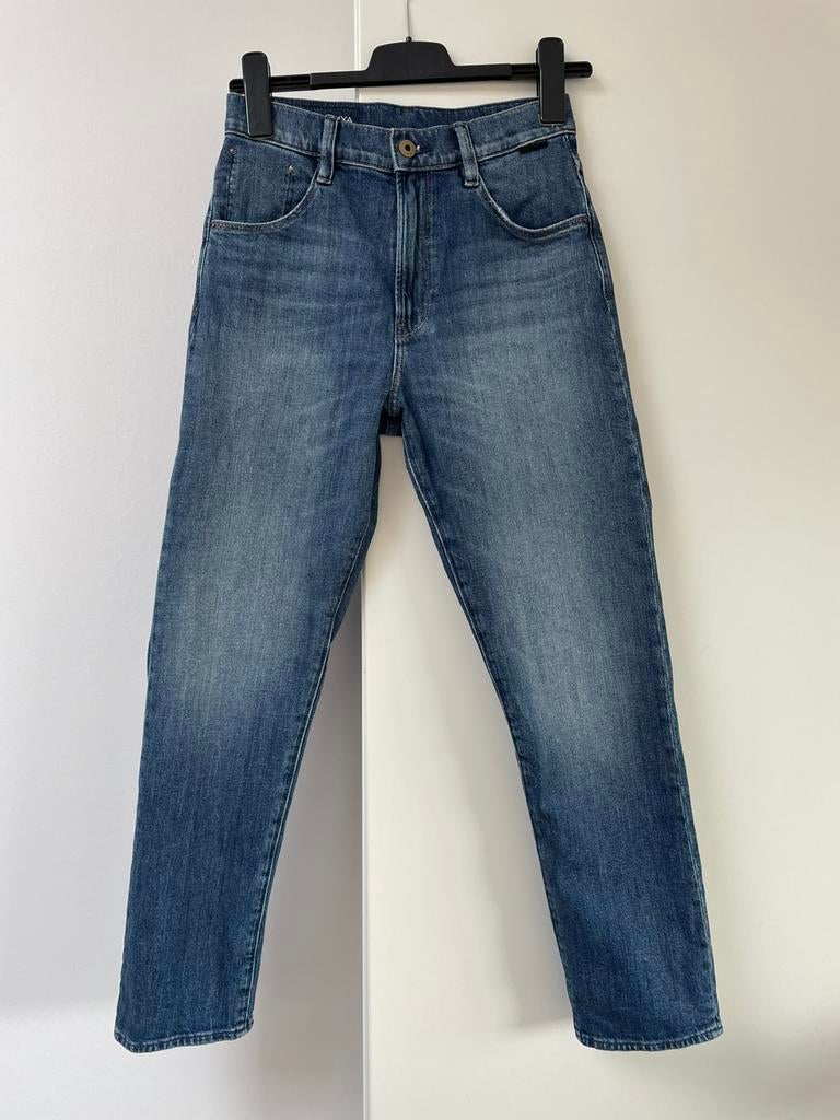 Damesjeans G-Star, Ophalen