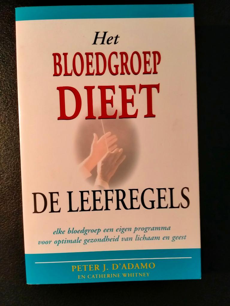Het bloedgroepdieet - de leefregels, Boeken, Dieet en Voeding, Ophalen of Verzenden, Zo goed als nieuw, Peter D'adamo