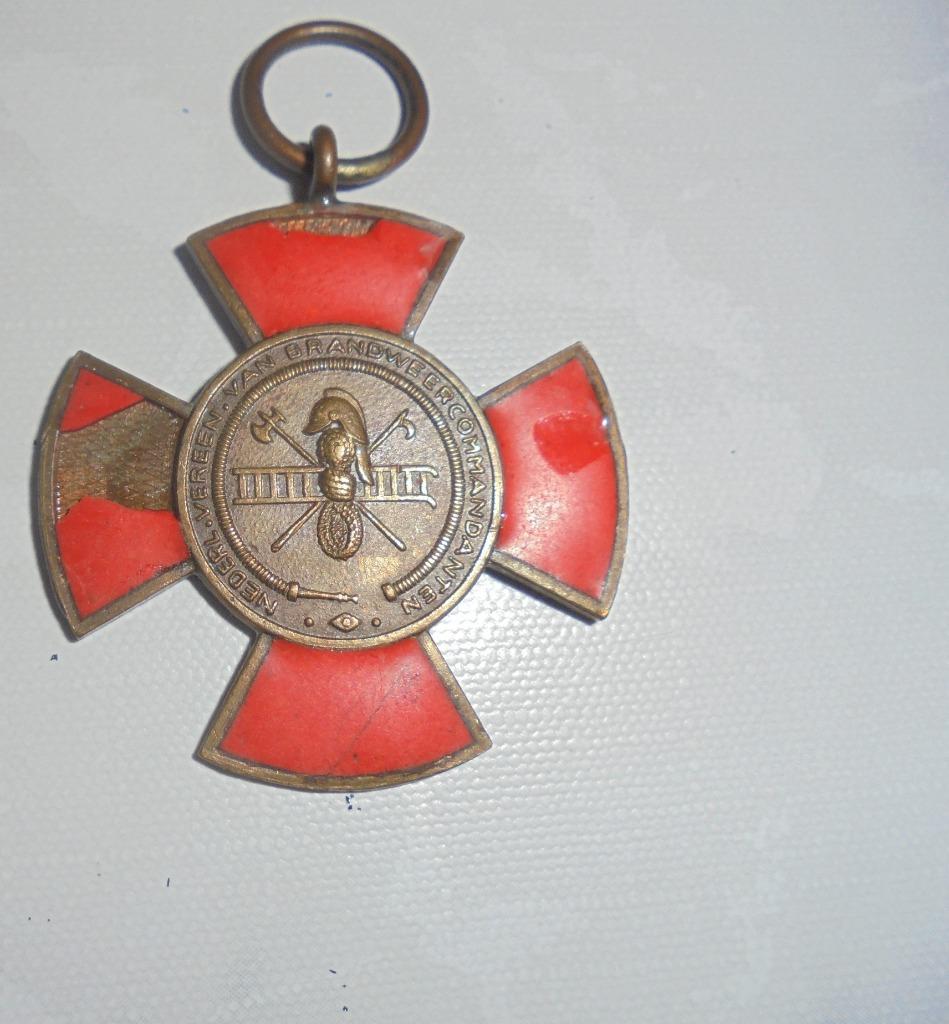 Brandweerkruis Nederlandse vereniging  Brandweercommandanten, Postzegels en Munten, Ophalen of Verzenden, Brons