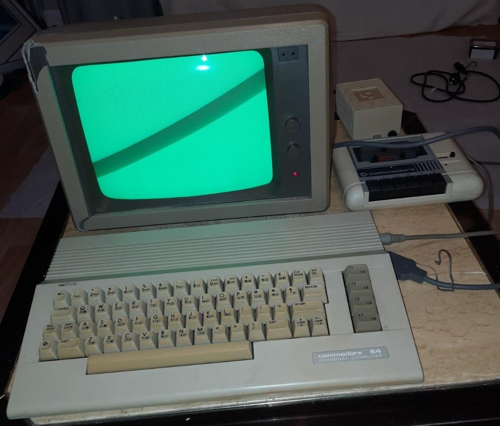 Commodore 64, Enlèvement, Commodore