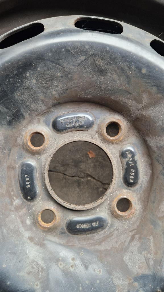 Jantes 4x108 5.5x14h2  ET47,5 185 65 14 86T, Autos : Pièces & Accessoires, 14 pouces, Véhicule de tourisme, Pneus été, 185 mm
