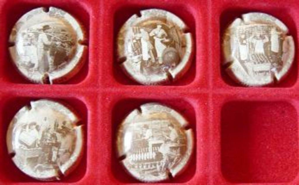 Champagne capsules - Generieken 703 tot 703i (G 703), Envoi, Utilisé