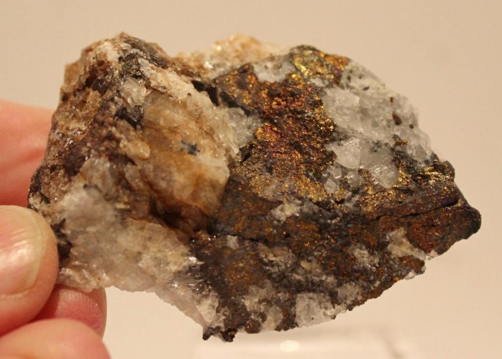 CHALCOPYRITE - BORNITE de Belgique, Collections, Enlèvement ou Envoi, Minéral