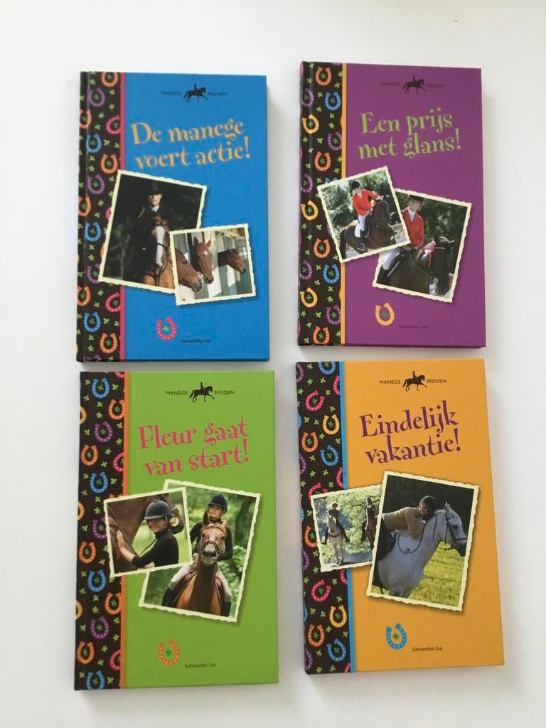 Manege meiden paarden boeken, Comme neuf