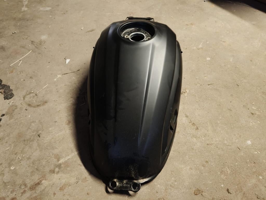 Réservoir d'essence  DUCATI SCRAMBLER FONCÉ, DUCATI, Enlèvement ou Envoi, Utilisé, Jackierogier@outlook.be