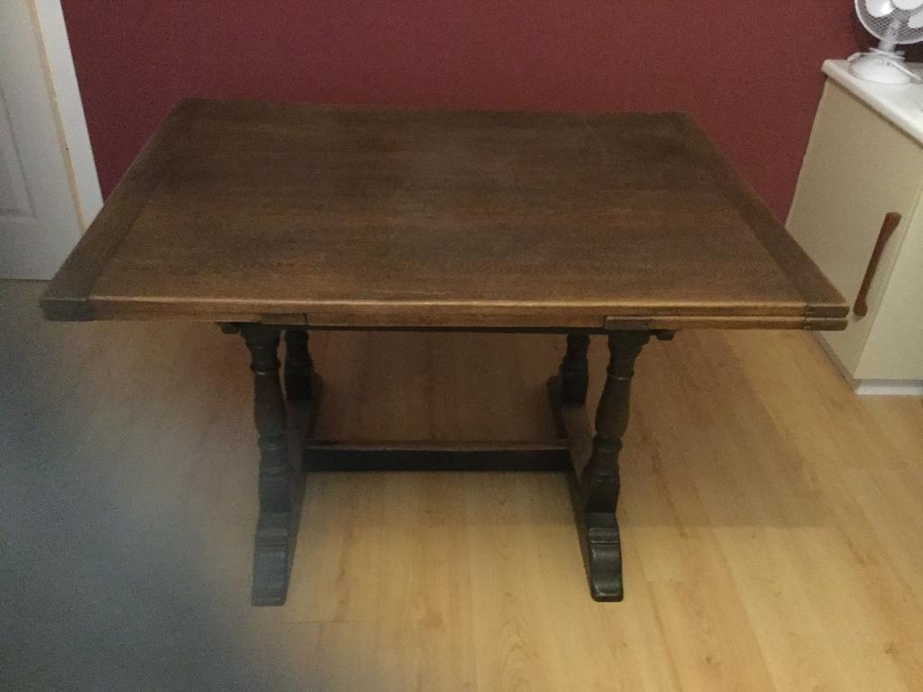 Massief eiken tafel, Huis en Inrichting, Tafels | Eettafels, Ophalen