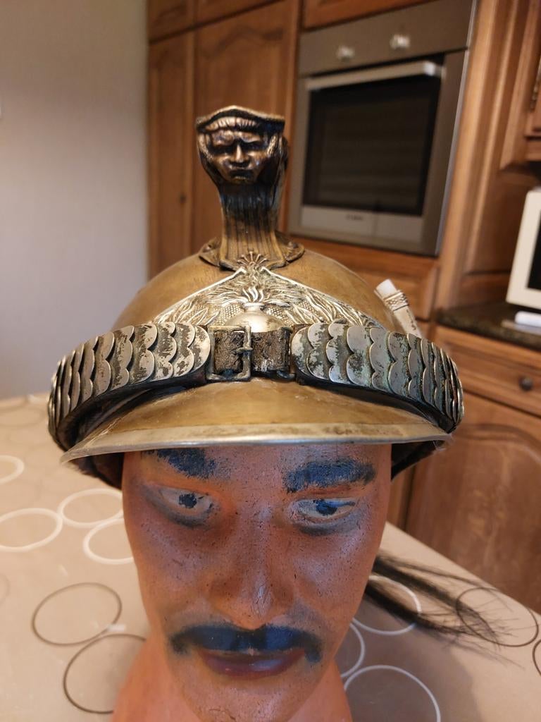 Franse kurrasier helm, Ophalen