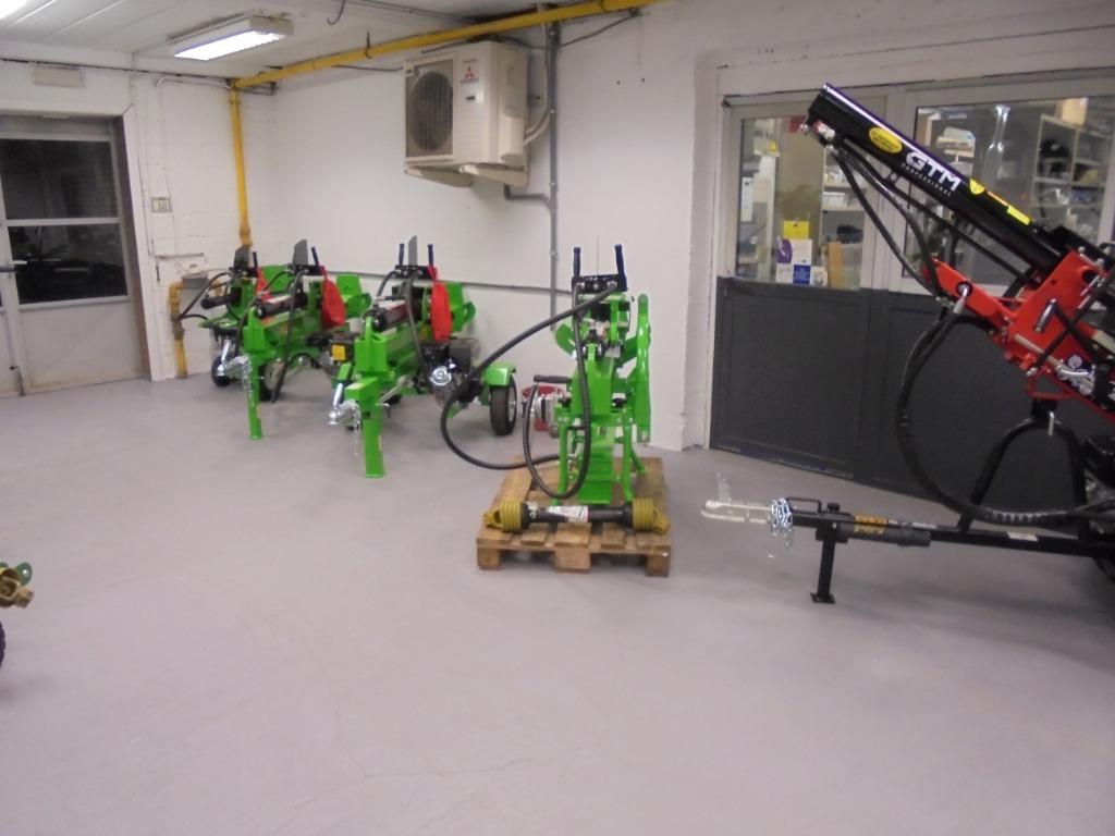 10 verschillende  houtklievers uit stock leverbaar, Articles professionnels, Machines & Construction | Jardin, Parc & Sylviculture